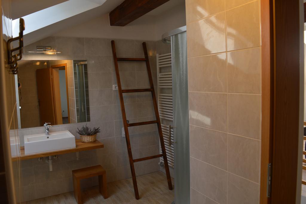 Holiday Home Jelovcerjeva Idrija pri Baci Luaran gambar