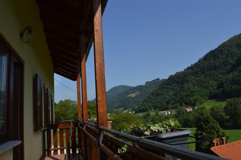 Holiday Home Jelovcerjeva Idrija pri Baci Luaran gambar